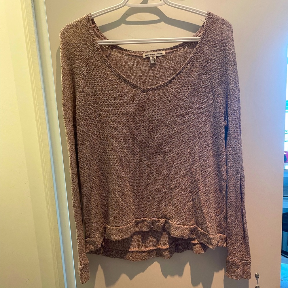 American eagle sweater. Light pink color